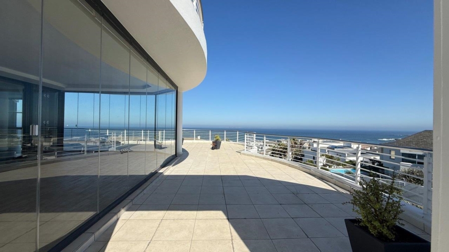 3 Bedroom Property for Sale in Bloubergstrand Western Cape